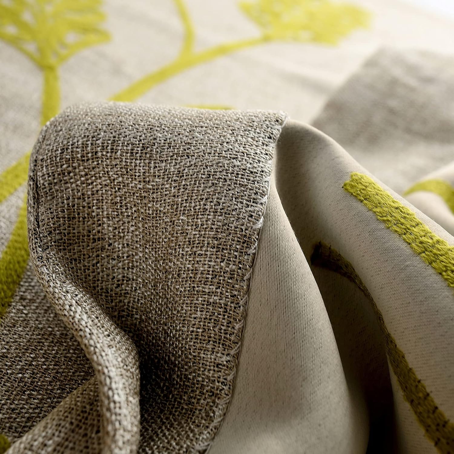 Cortinas de lino bordadas marca Melodieux