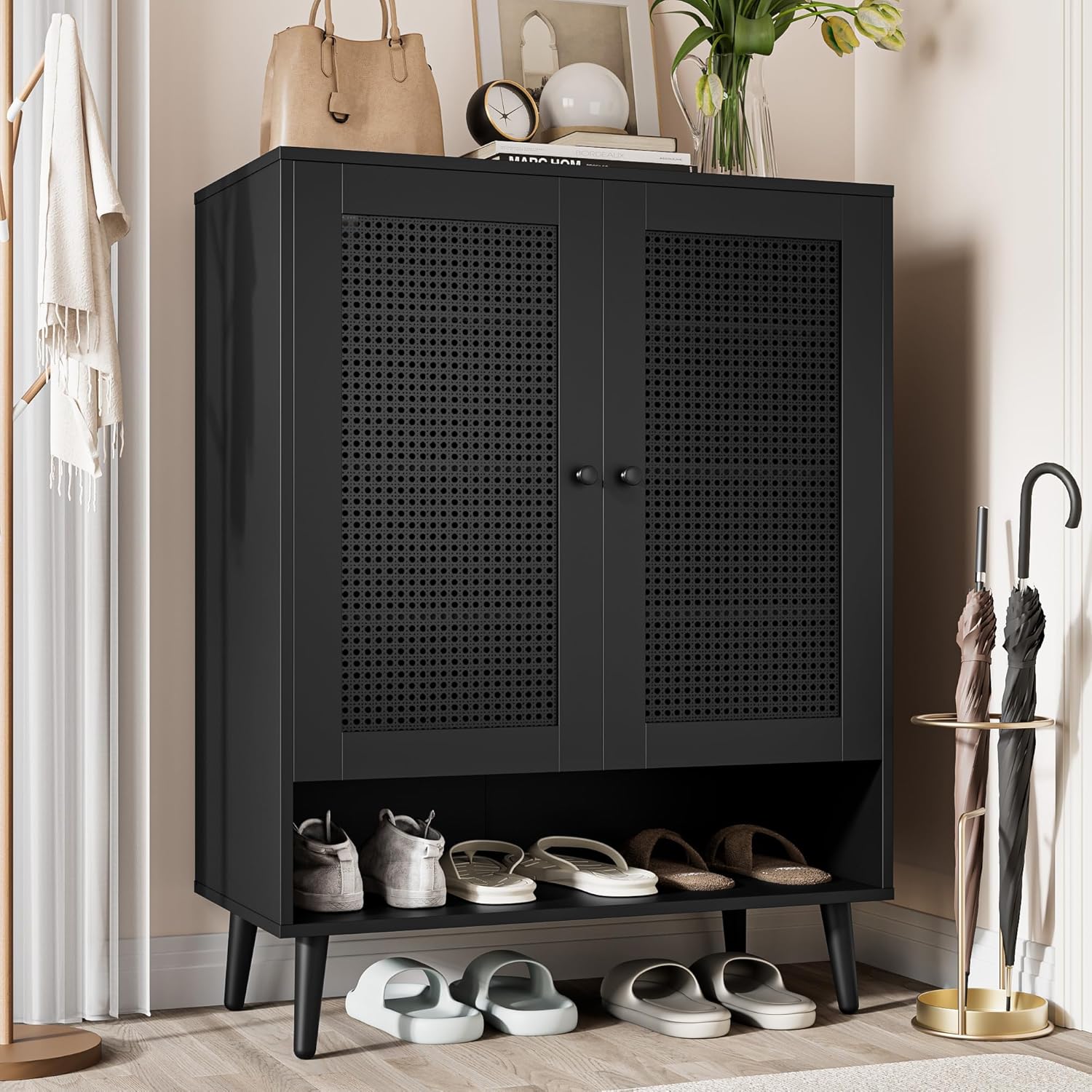 Cozy Castle Gabinete de zapatos de ratán, armario de almacenamiento de zapatos de 5 niveles con puertas de ratán y estantes ajustables, gabinete