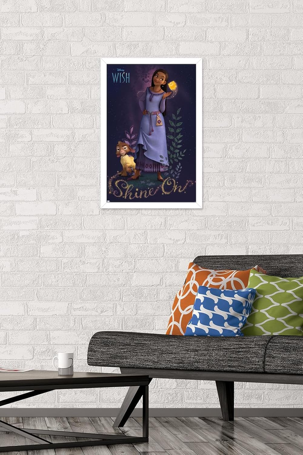 Trends International Disney Wish – Póster de pared Asha, 14.72 x 22.37 pulgadas, versión enmarcada en blanco
