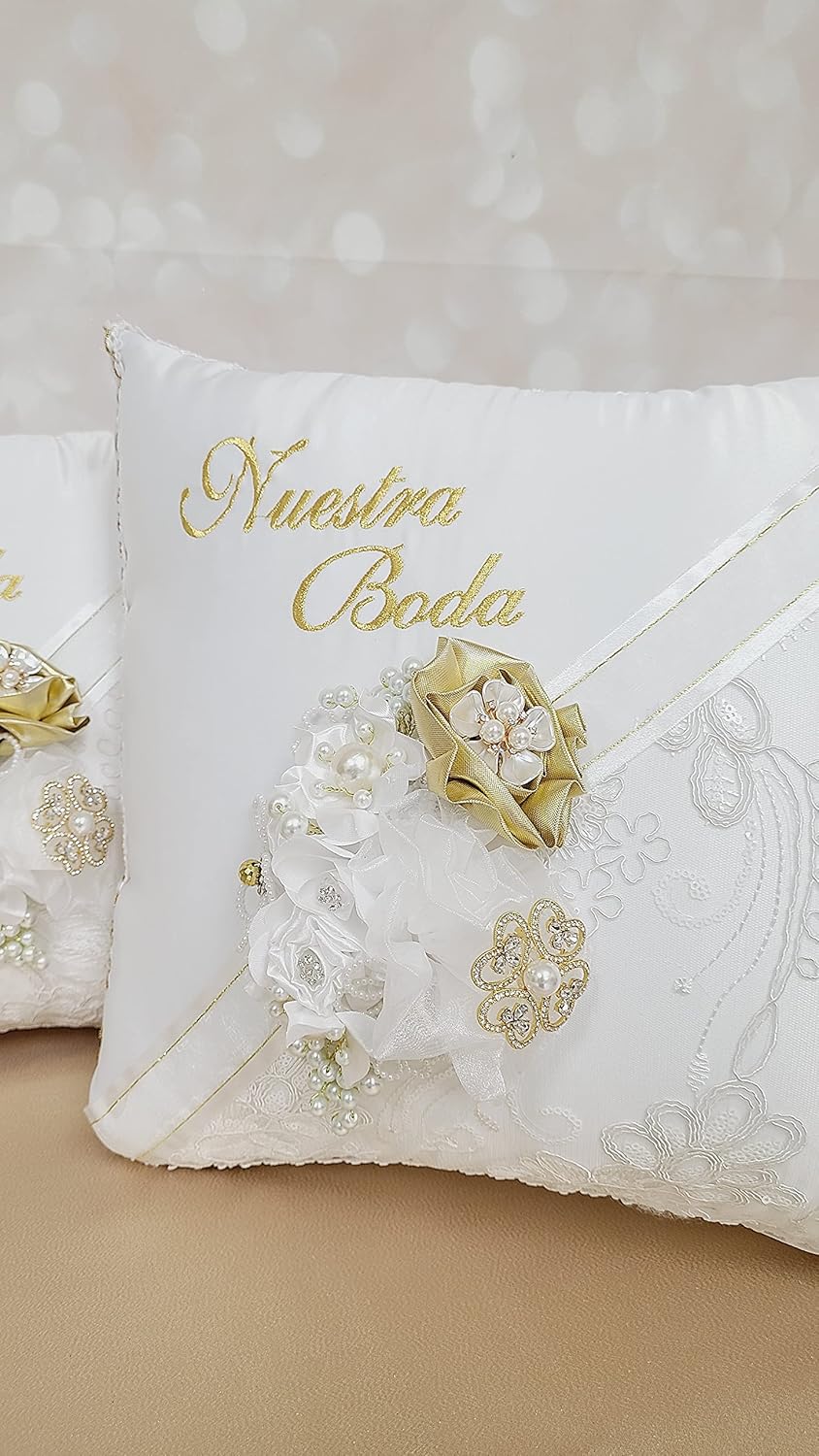 A&C Quinceañeras and More Wedding accessories Pillow set, Wedding Album Wedding Guest book Wedding Pillow Cojines de boda Personalized wedding