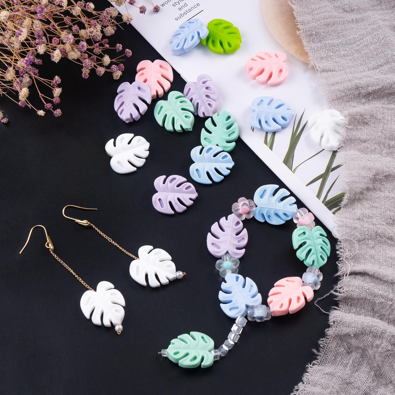 Nuorest 10 cuentas de hoja de silicona coloridas para hacer joyas, cuentas focales de silicona, cuentas en forma de hoja para manualidades,