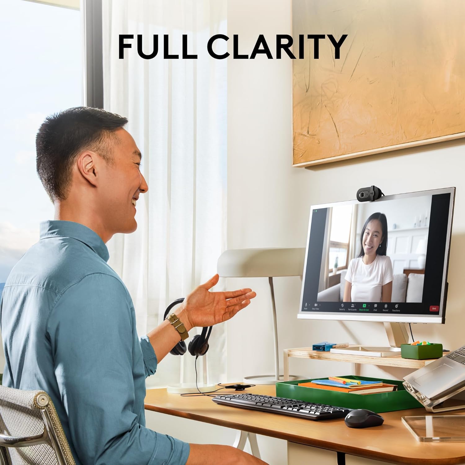 Logitech Cámara web Brio 101 Full HD 1080p hecha para reuniones y trabajos para transmisión equilibrio de luz automático, micrófono integrado,