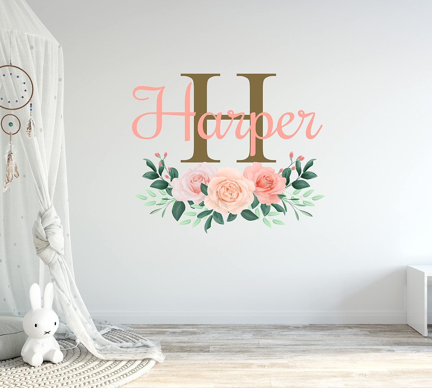 CuteDecals Calcomanías de pared personalizadas con nombre y inicial de flores, decoración artística de peonías, calcomanías murales de niñas para