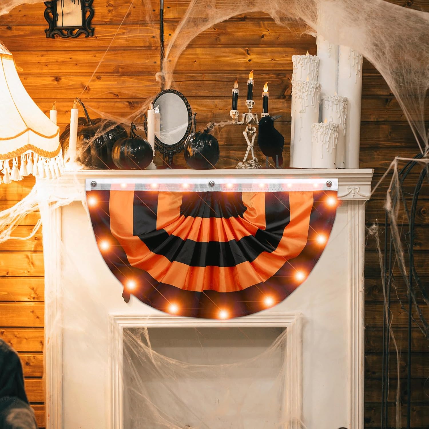Jetec Banderines LED de Halloween de 2 x 4 pies, bandera plisada de Halloween con 3 ojales para colgar, bandera de jardín, banderines al aire libre,