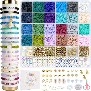 JQEEYGV 5500 cuentas de arcilla kit de fabricación de pulseras de amistad, 24 colores, cuentas de arcilla planas de polímero estilo universitario JQEEYGV 5500 cuentas de arcilla kit de fabricación de pulseras de amistad, 24 colores, cuentas de arcilla planas de polímero estilo universitario