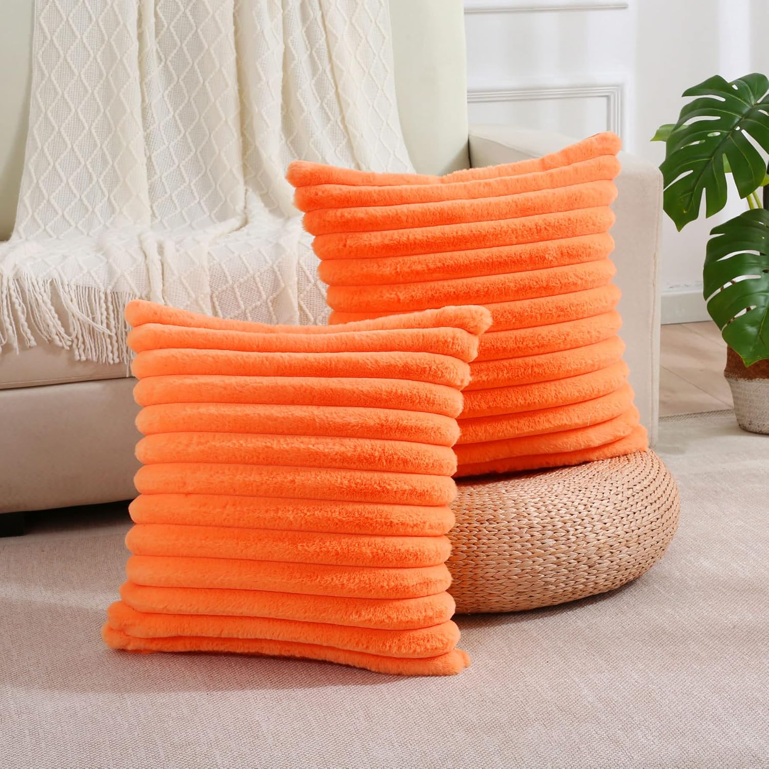 FUTEI – Juego de 2 fundas de almohada decorativas con rayas de color naranja, 14 x 14 pulgadas, cuadradas y primaverales, piel sintética de conejo