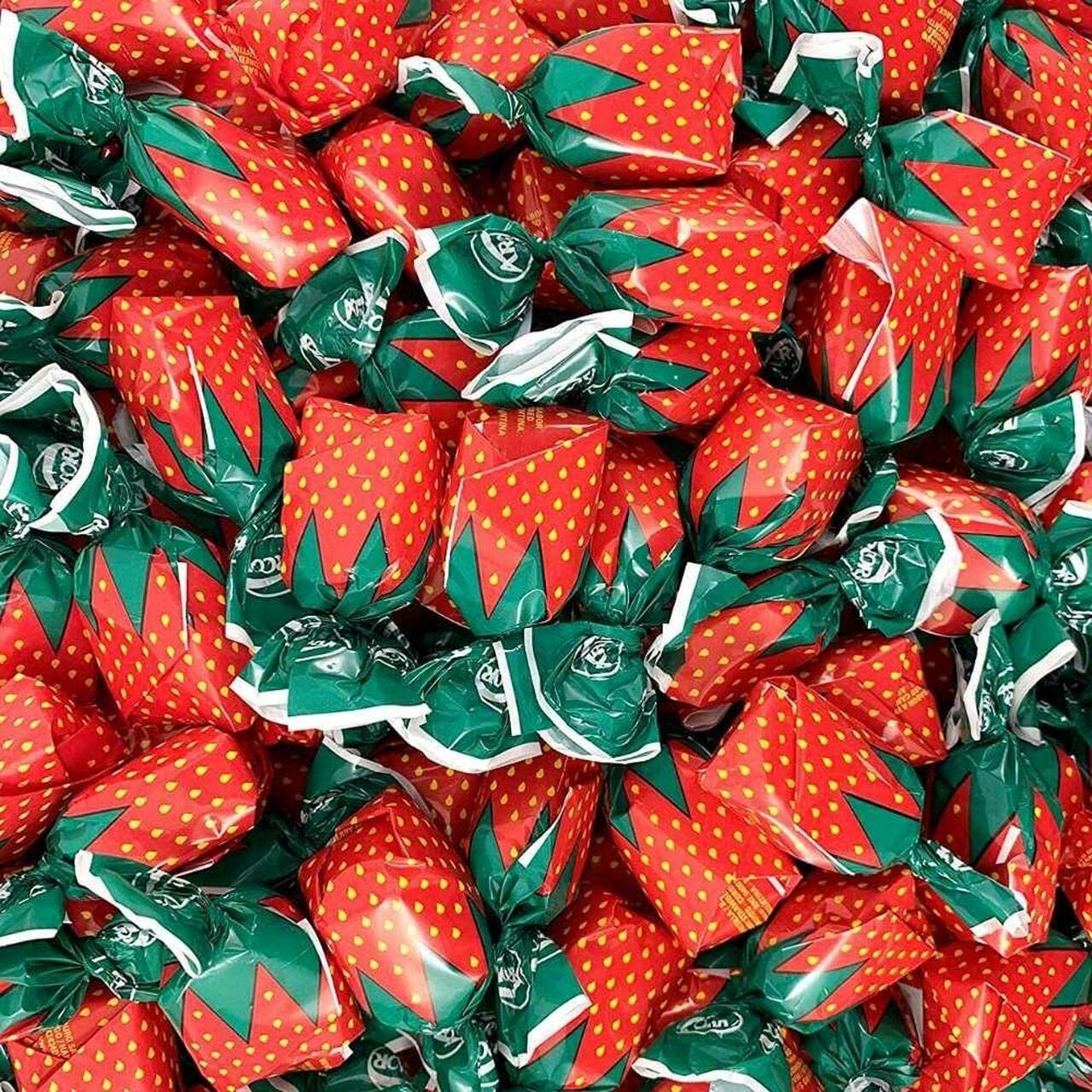 Arcor Strawberry Bon Bons by The Nile Sweets  2 libras de caramelo duro relleno de fresa  Bon Bons envueltos individualmente  Dulces deliciosamente
