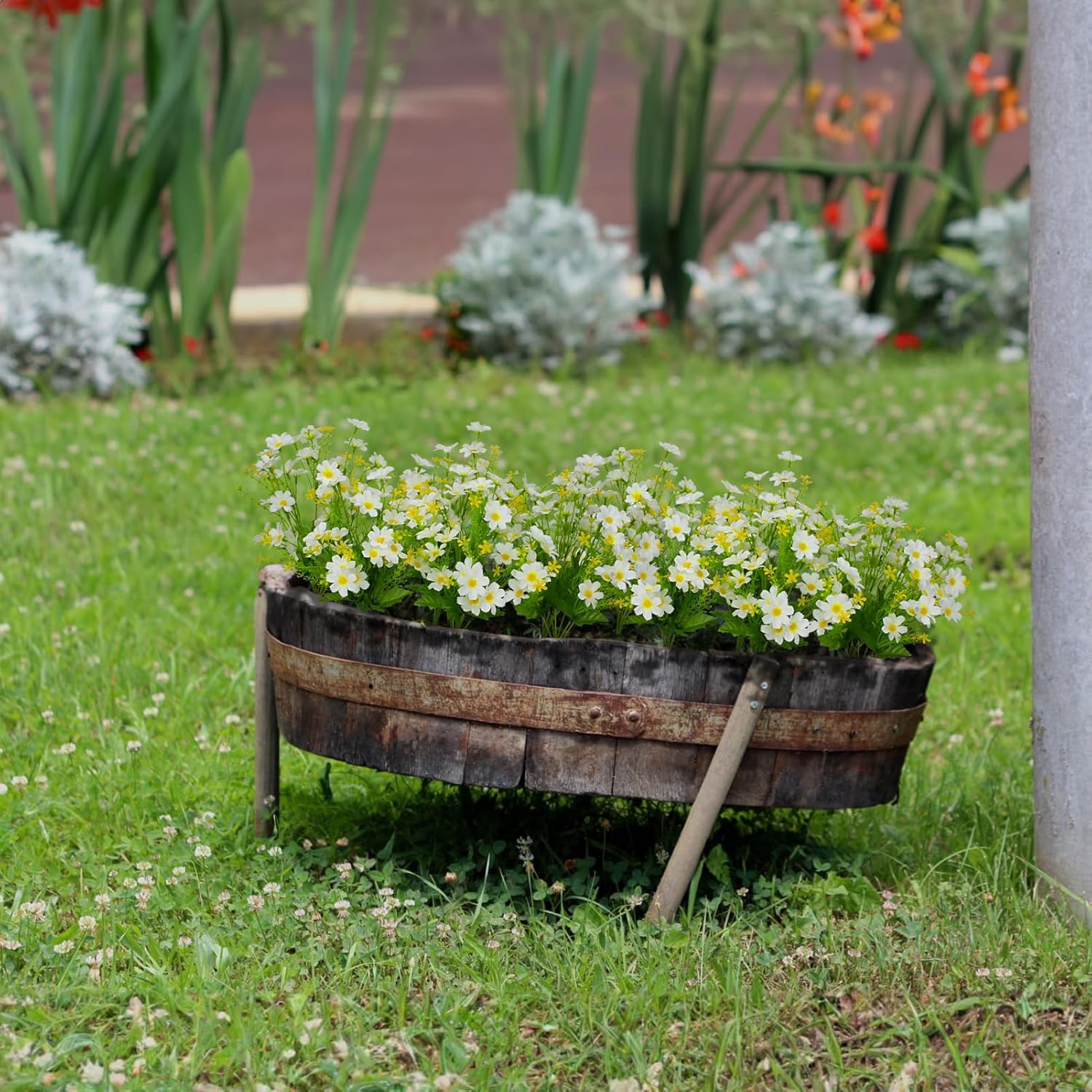 Margarita artificial, 8 paquetes de flores para mamás, plantas resistentes a los rayos UV, flores de seda falsas que no se decoloran, arbustos