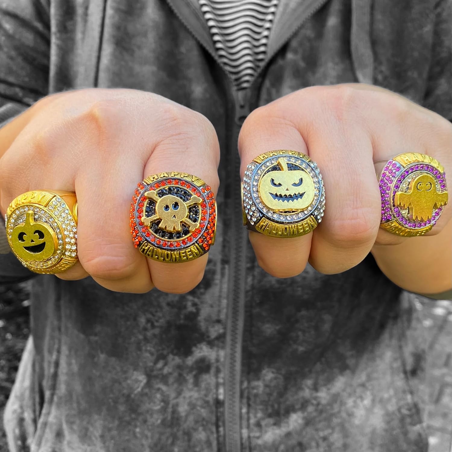 Juego de anillos de trofeo de campeonato de Halloween para el más aterrador, el mejor y más divertido y lindo concurso de disfraces, medalla de