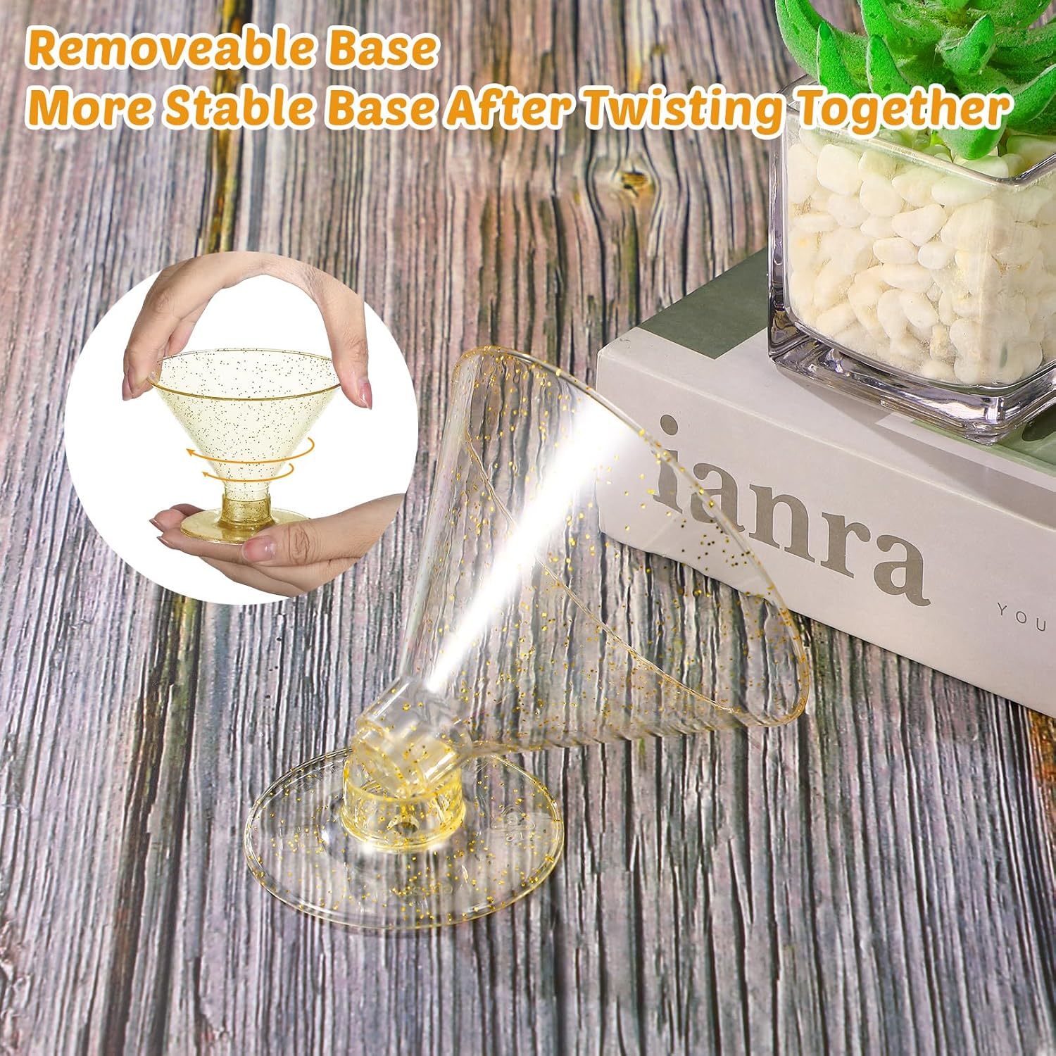 Yinkin Vasos de Martini de plástico de 5 onzas desechables con purpurina dorada, mini vasos de Martini irrompibles para postre de parfait para boda,