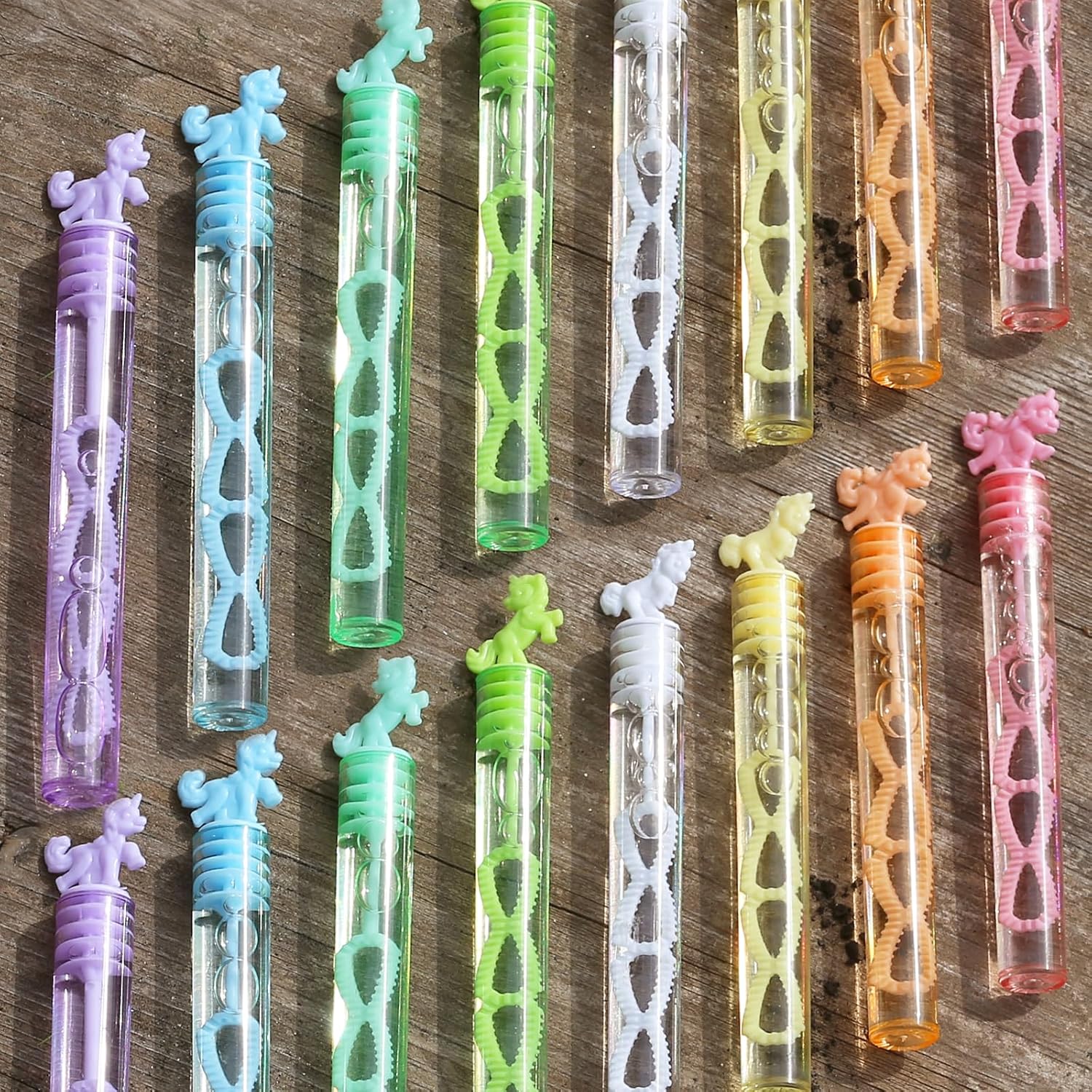 Mini varita de burbujas de unicornio de 32 piezas con caja de exhibición, recuerdos de fiesta de unicornio pastel para niños, decoración de fiestas