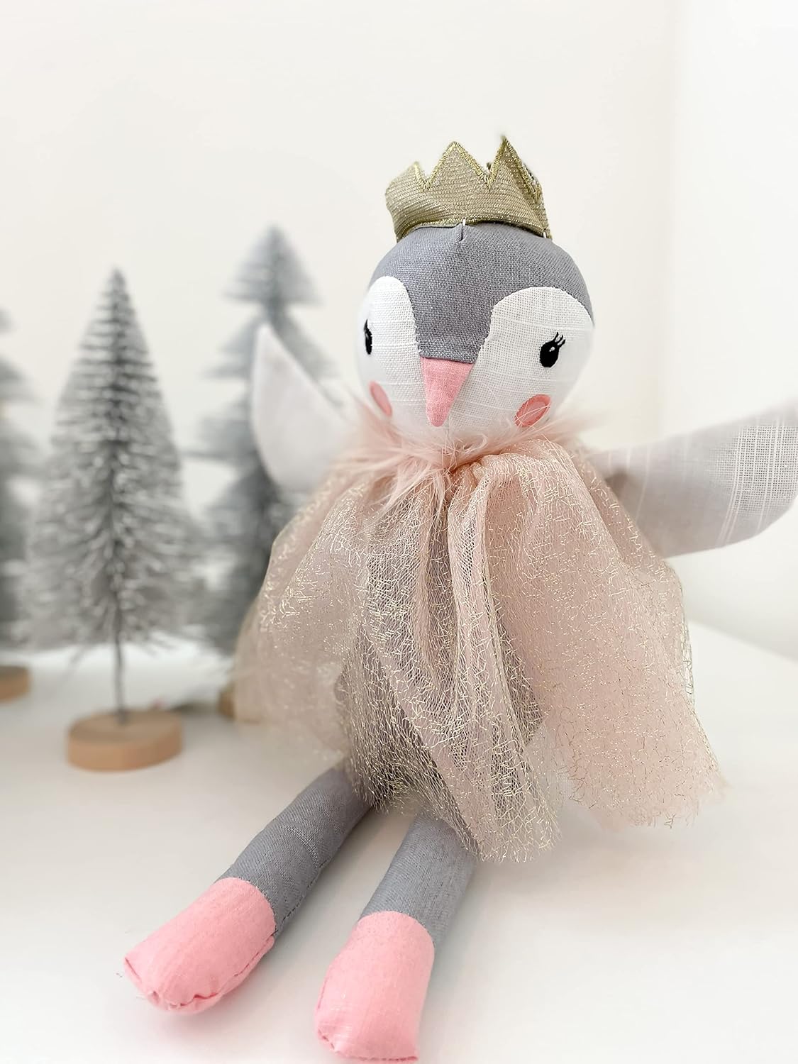 MON AMI Muñeca de princesa pingüino con tul rosa, 18 pulgadas, muñeca de animal de felpa suave, uso como juguete o decoración de habitación, gran