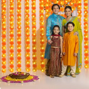 5 guirnaldas de caléndula de 24.6 pies con luz LED, guirnalda de caléndula artificial para decoración de flores artificiales de caléndula guirnalda 5 guirnaldas de caléndula de 24.6 pies con luz LED, guirnalda de caléndula artificial para decoración de flores artificiales de caléndula guirnalda