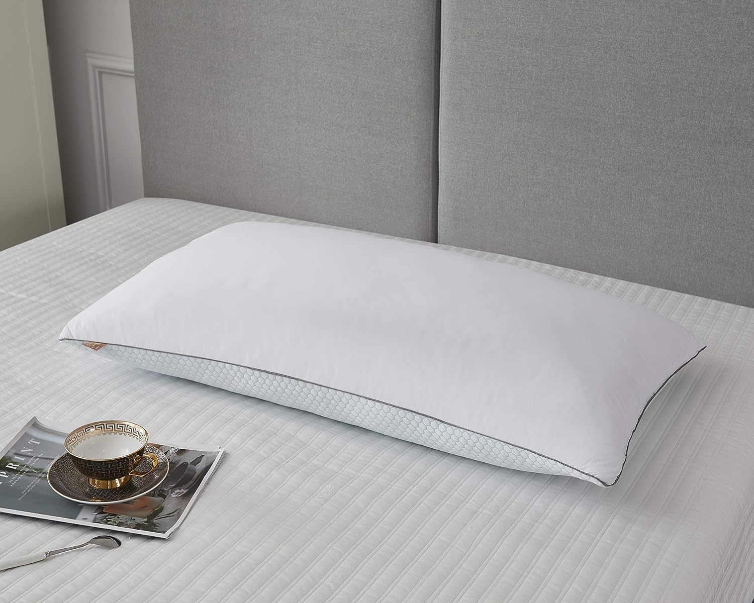 kathy ireland Almohadas de cama de plumas de ganso blanco de 233 hilos para verano, invierno (2 unidades), tamaño King
