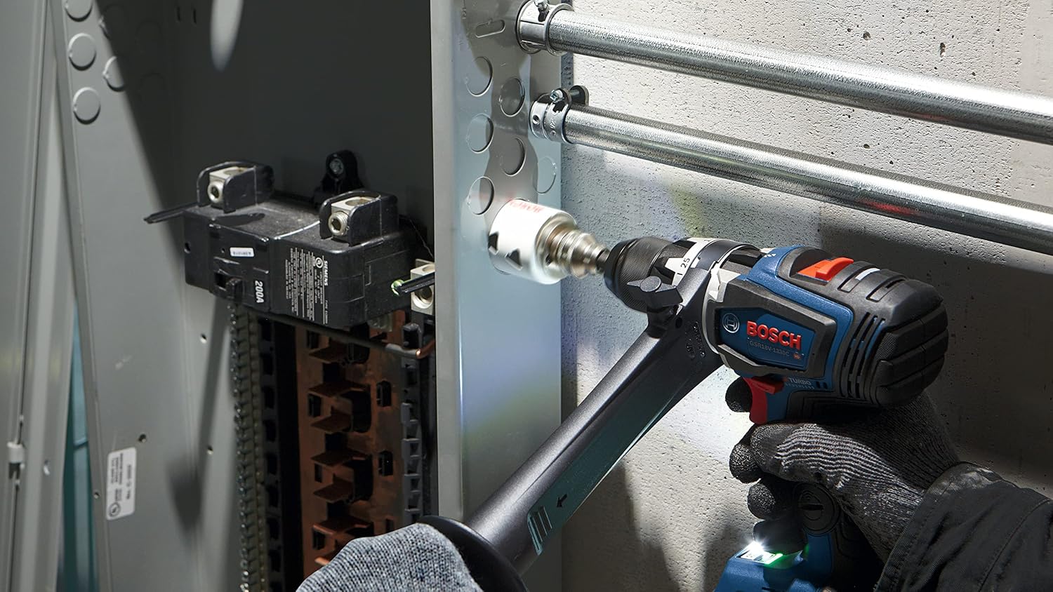 BOSCH HBT106 Sierra de agujero con ranura en T bimetálica de 1-116 pulgadas