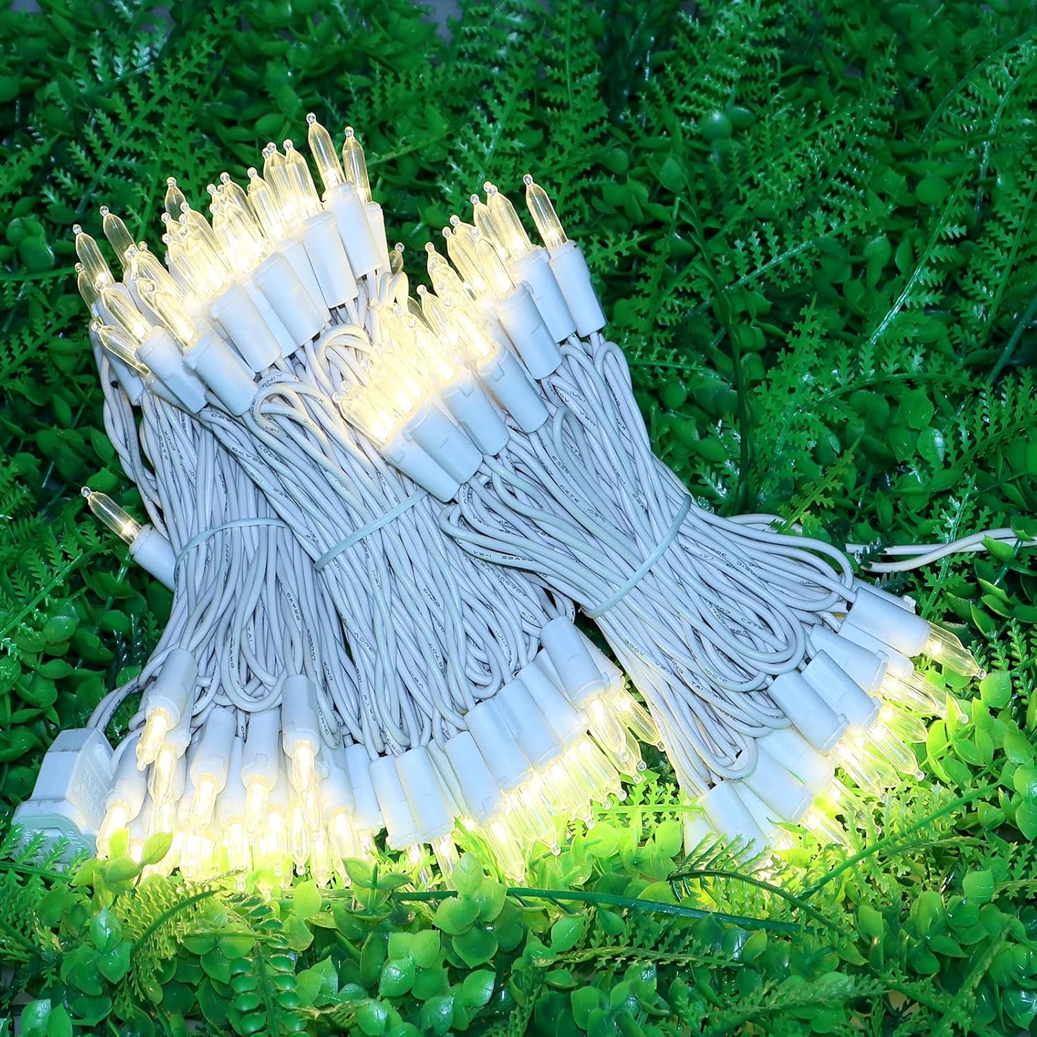 150 luces LED de Navidad de color blanco cálido, cadena de luces LED de grado comercial, cable blanco de 50 pies, para uso en interiores y
