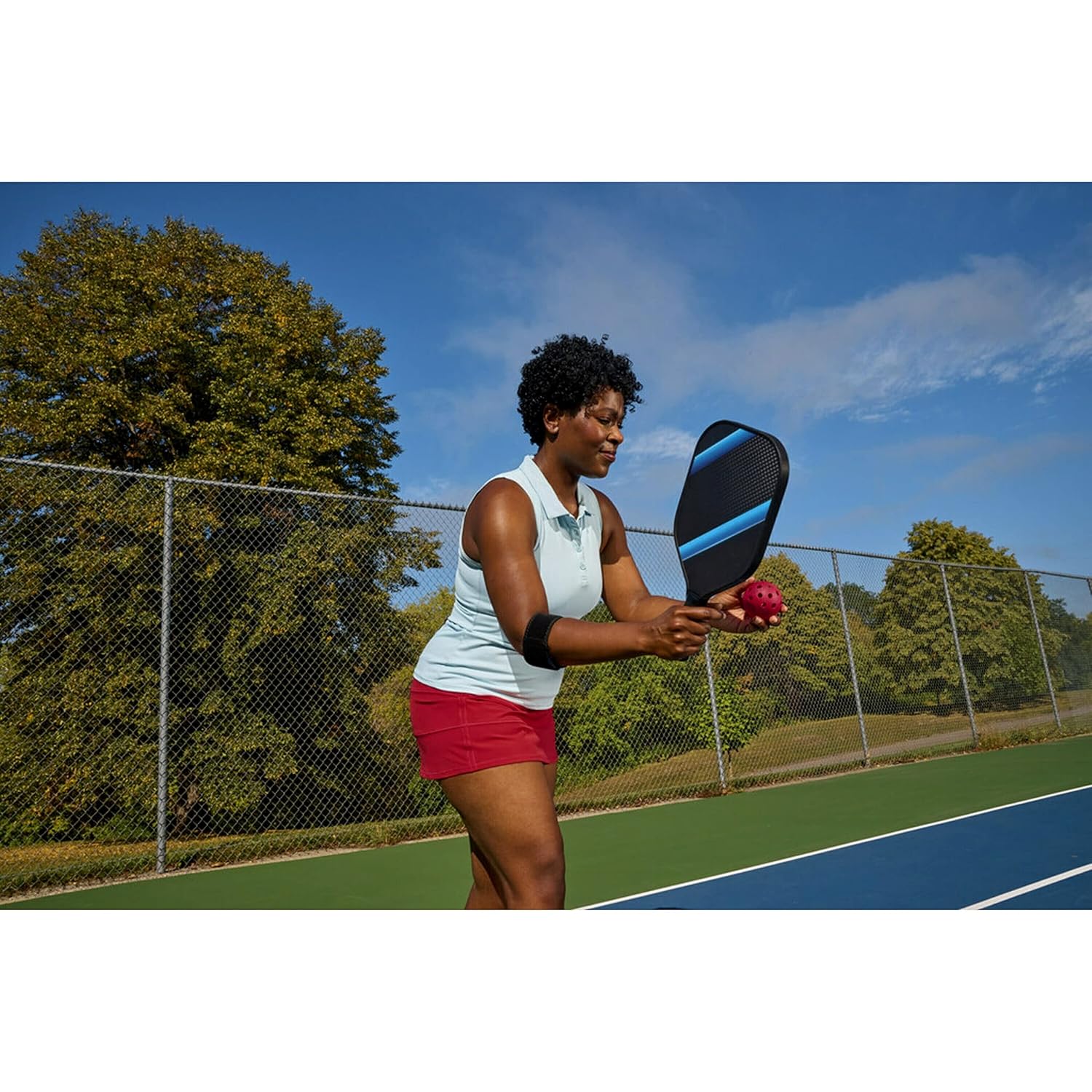 FUTURO Correa de codo de tenis, proporciona un apoyo moderado a tendones débiles, doloridos y lesionados, ajustable