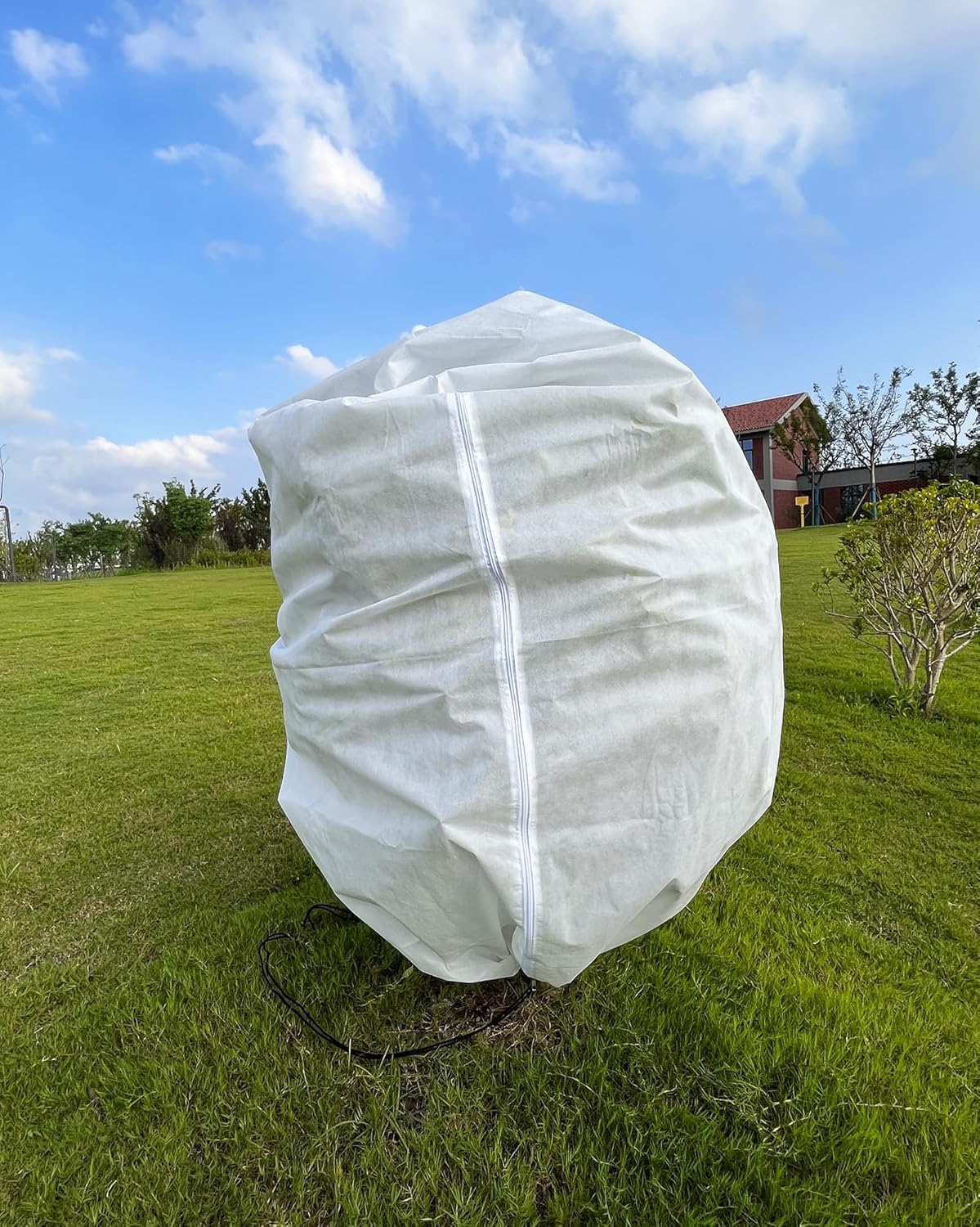 Cubiertas para plantas, protección contra congelación, 70 pulgadas de alto x 60 pulgadas de ancho, 2.2 onzas, manta de tela de invierno grande con