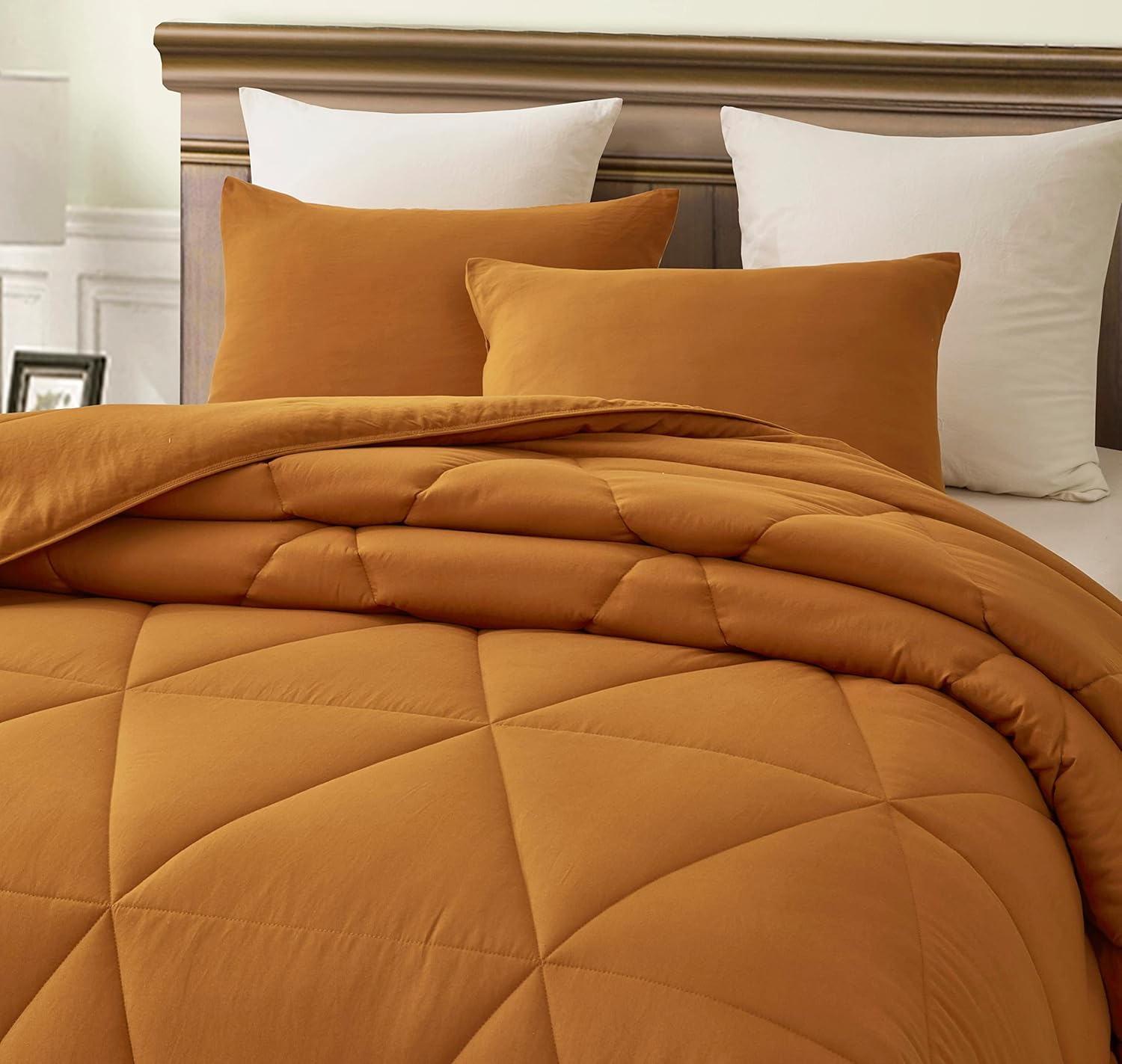 Chezmoi Collection Rory – Juego de edredón de microfibra acolchada triangular de 3 piezas, ropa de cama geométrica ligera lavada suave, King,