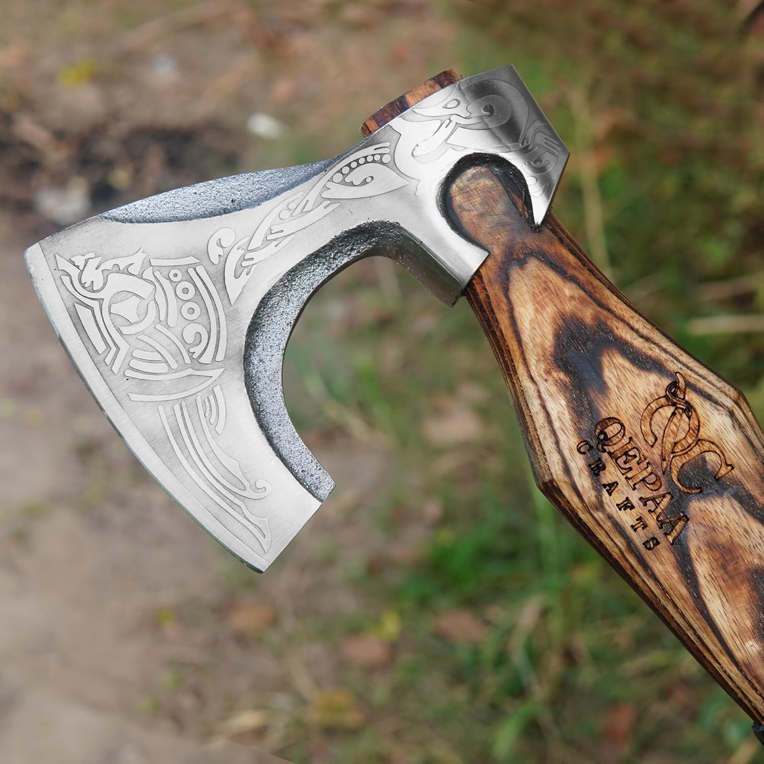 Hacha vikinga forjada a mano de 19 pulgadas, hacha de campamento de acero al carbono con eje de madera de rosa, regalos vikingos para hombres, hacha