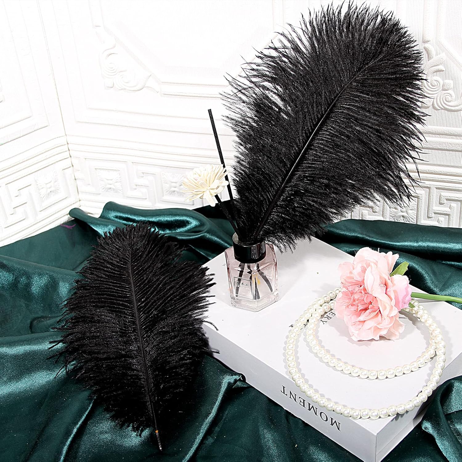 iHUFeather 10 plumas de avestruz negras naturales a granel de 14-16 pulgadas 15.7-17.7 in para centros de mesa de fiesta de boda, Pascua, Gatsby y