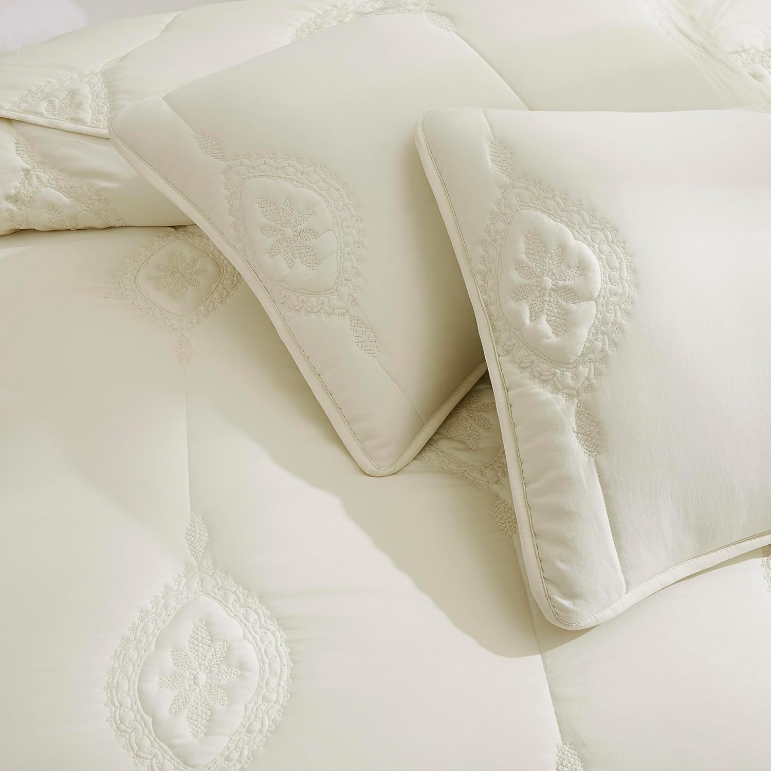 Juego de edredón de tamaño California California King de gran tamaño con fundas de almohada, juego de ropa de cama ligero de microfibra suave y