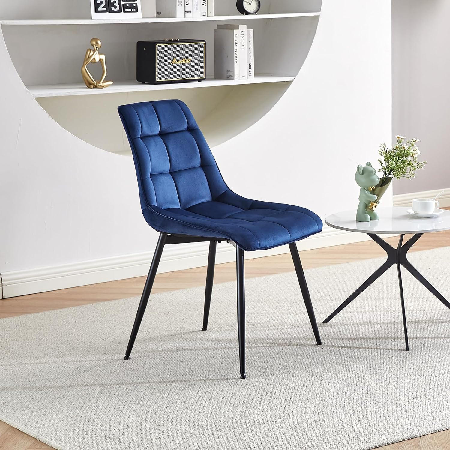 TUKAILAI Juego de 2 sillas de comedor de terciopelo, asiento y respaldo tapizados suaves y cómodos, silla auxiliar moderna de ocio con patas de