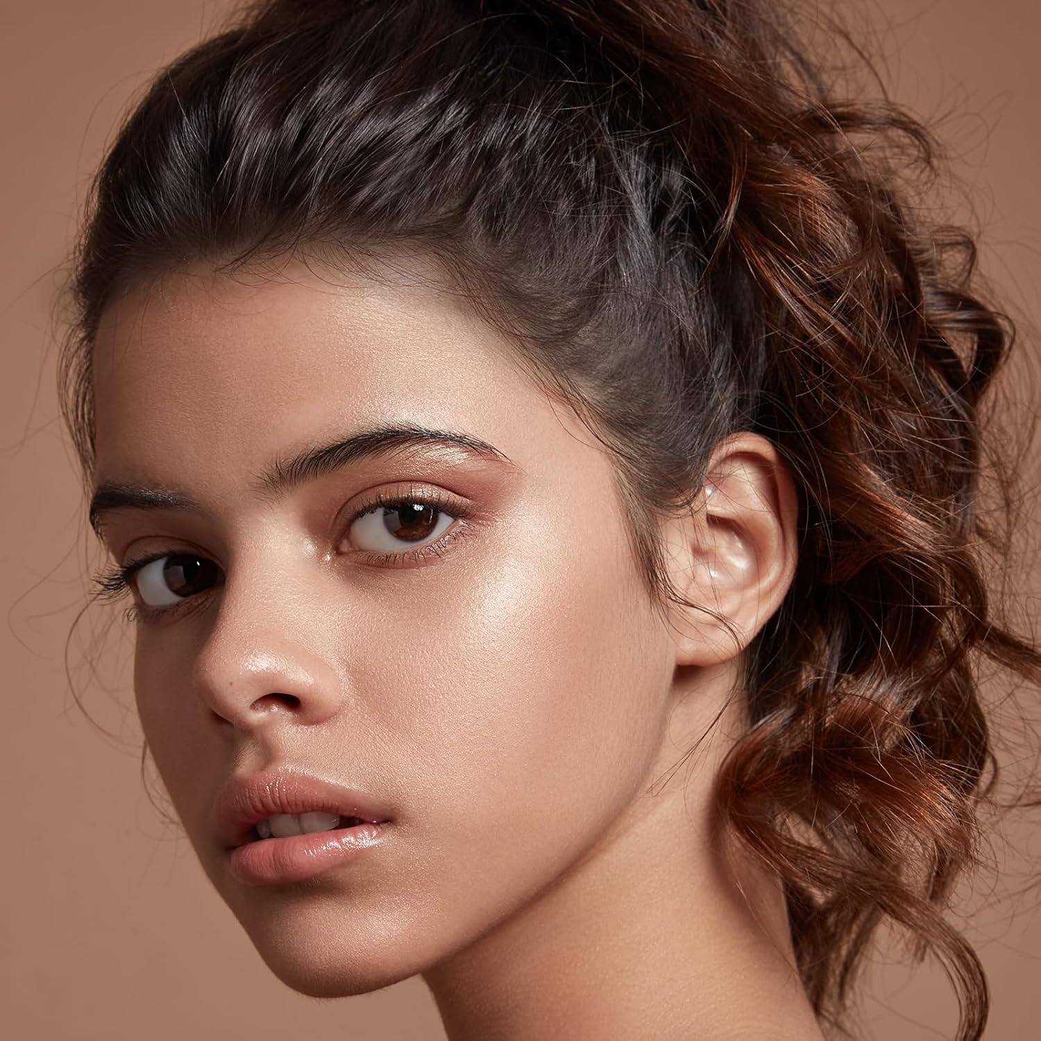 Boobeen Barra de sombra para retoque de raíz, corrector de raíces de cabello para adelgazamiento, cobertura de cabello gris, uso como lápiz de cejas