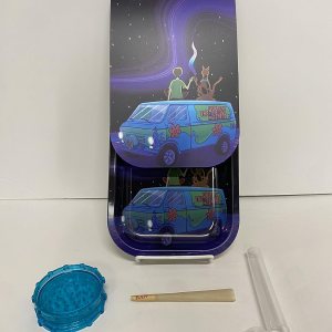 Bandeja de tabaco con ruedas de metal, cenicero, tamaño mediano de 10.0 x 6.0 in Scooby impreso en 3D, incluye tapa magnética, cubierta lanuda (HT10) Bandeja de tabaco con ruedas de metal, cenicero, tamaño mediano de 10.0 x 6.0 in Scooby impreso en 3D, incluye tapa magnética, cubierta lanuda (HT10)