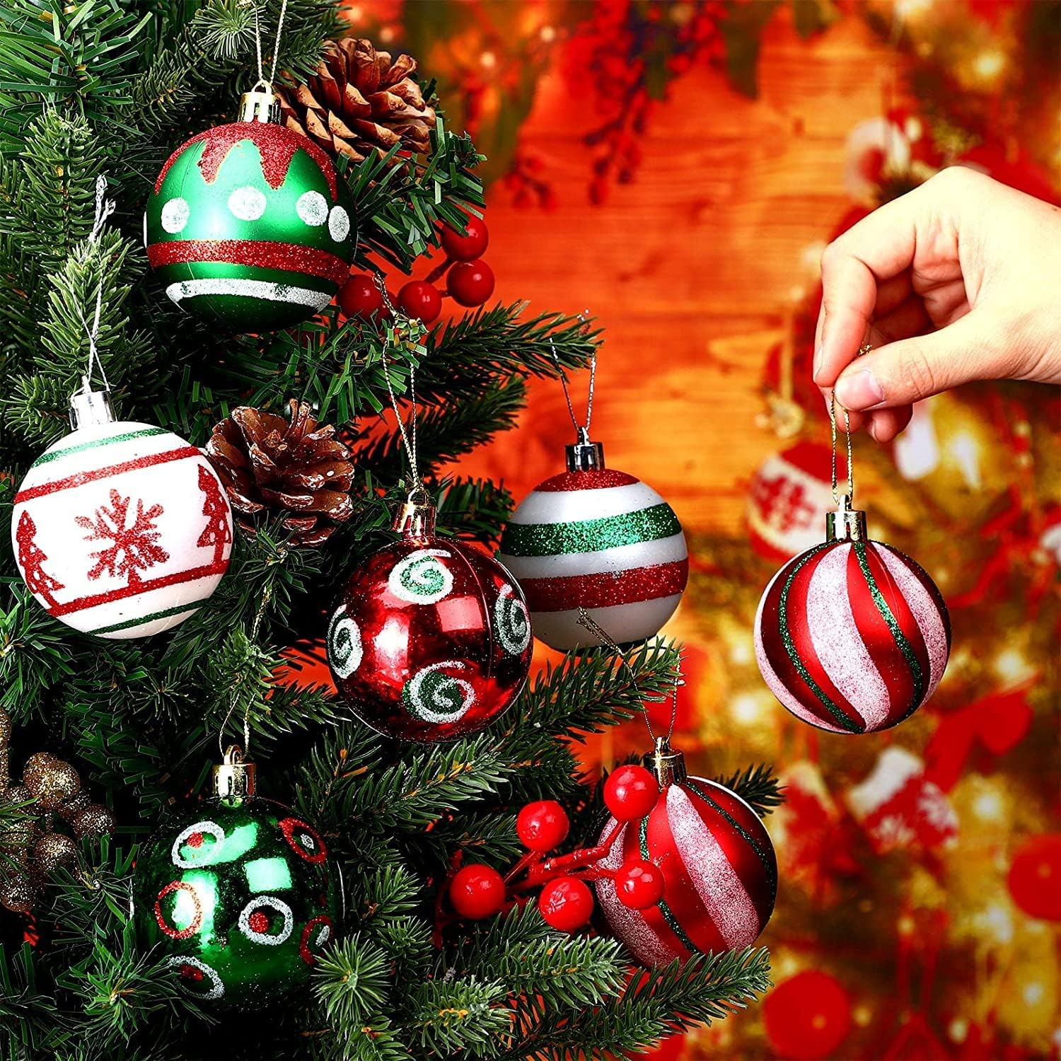 Juego de 30 bolas de Navidad para decoración de árbol de Navidad, 2.4 in, inastillables, adornos para árbol de Navidad, corona de Navidad y