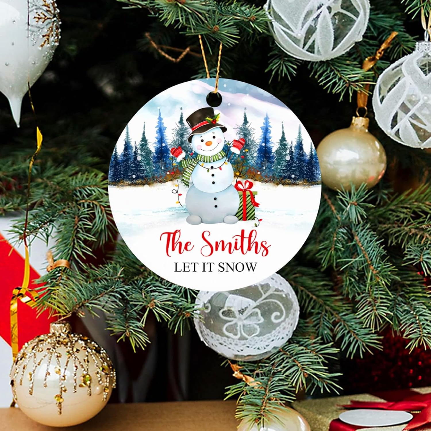 Adorno de Navidad personalizado Let It Snow 2024, adorno de muñeco de nieve de Navidad, regalo de recuerdo para nietos, regalo de muñeco de nieve