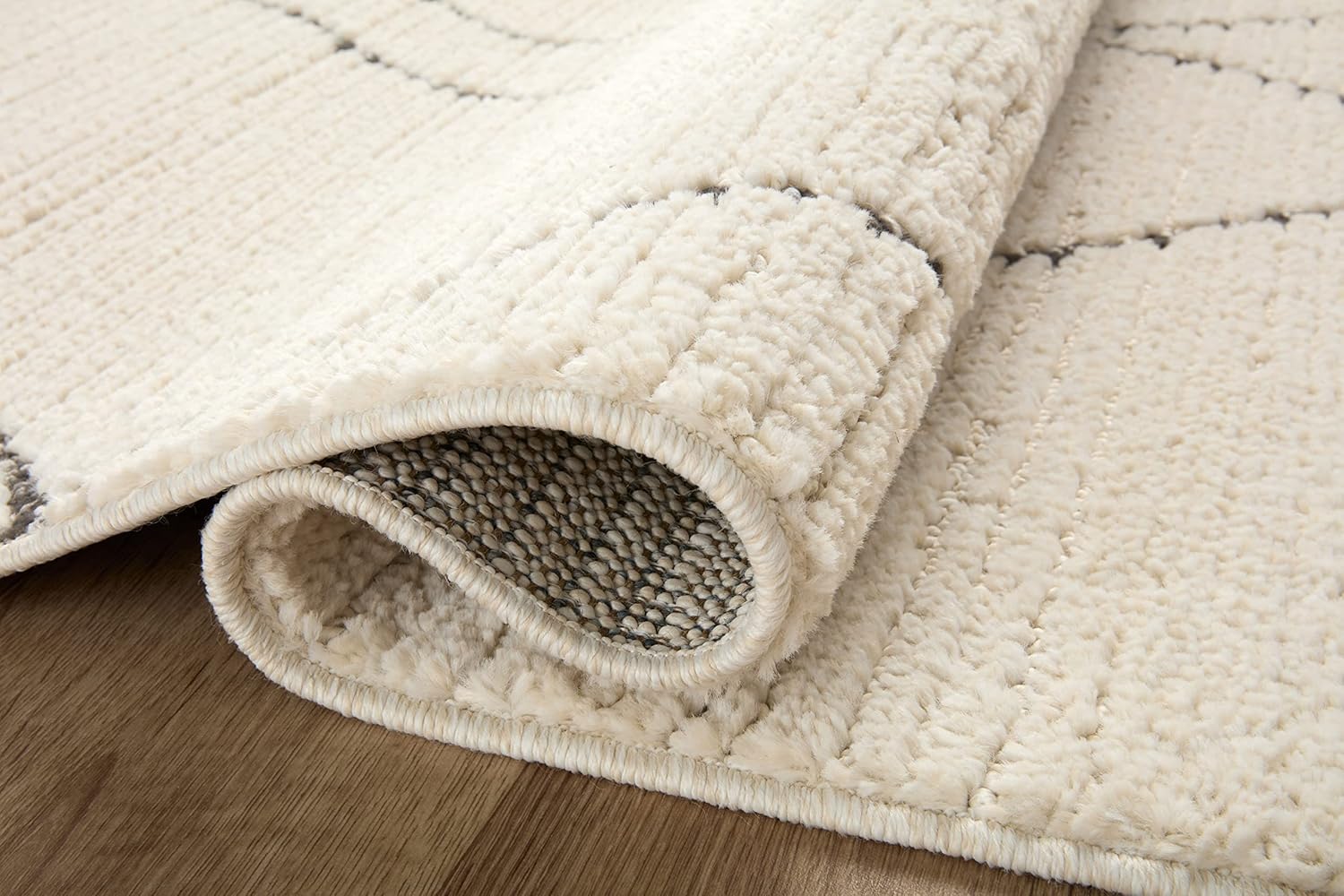 Loloi II Fabian Collection FAB-02 IvoryCharcoal 2′-7″ x 7′-6″ Runner Rug