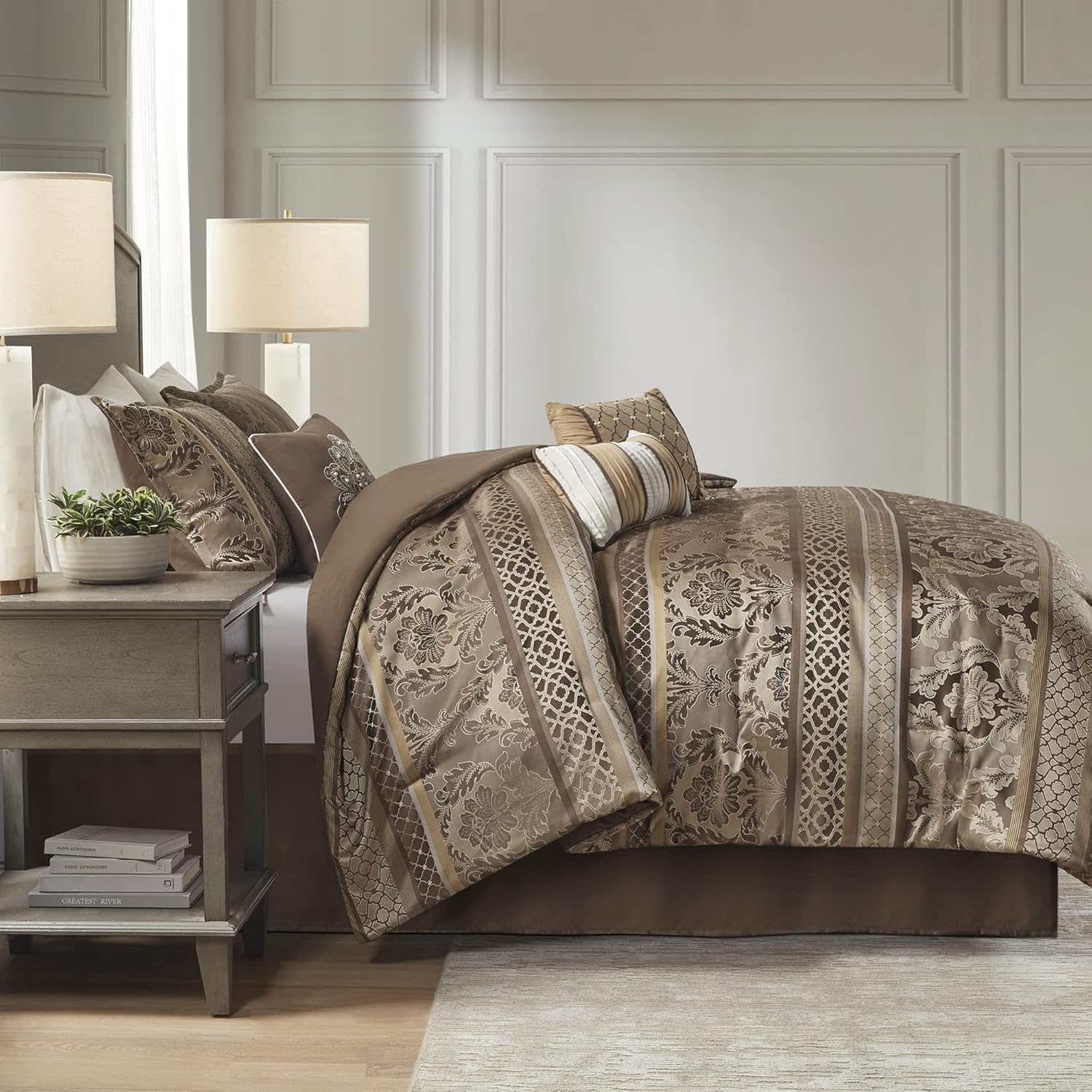 Madison Park Acogedor juego de edredón, lujoso diseño tradicional de damasco jaquard, ropa de cama alternativa para todas las estaciones con fundas