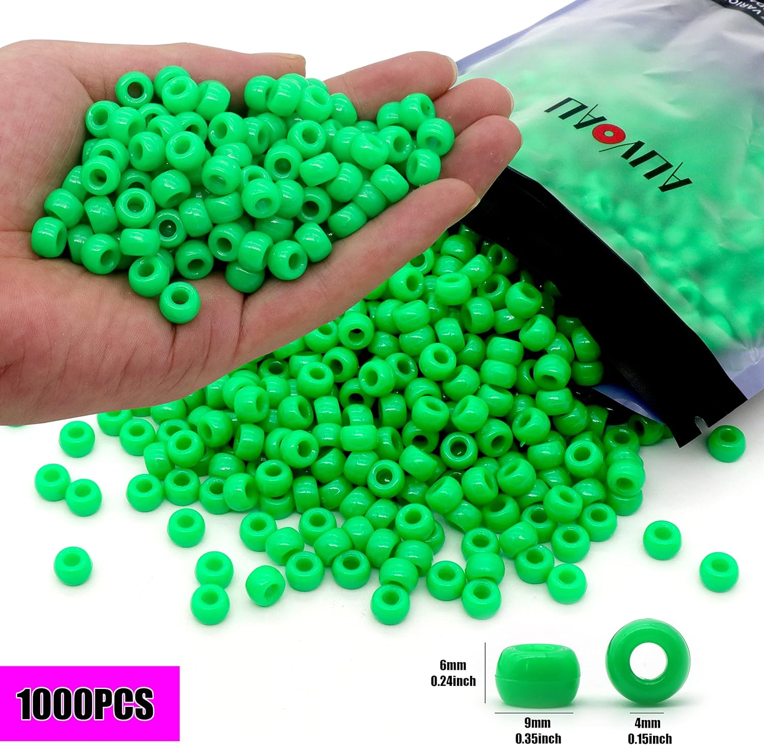 1000 cuentas de poni de 0.354 in, cuentas de barril de plástico verde para collares, cuentas de pelo para trenzas para niñas, llavero, fabricación