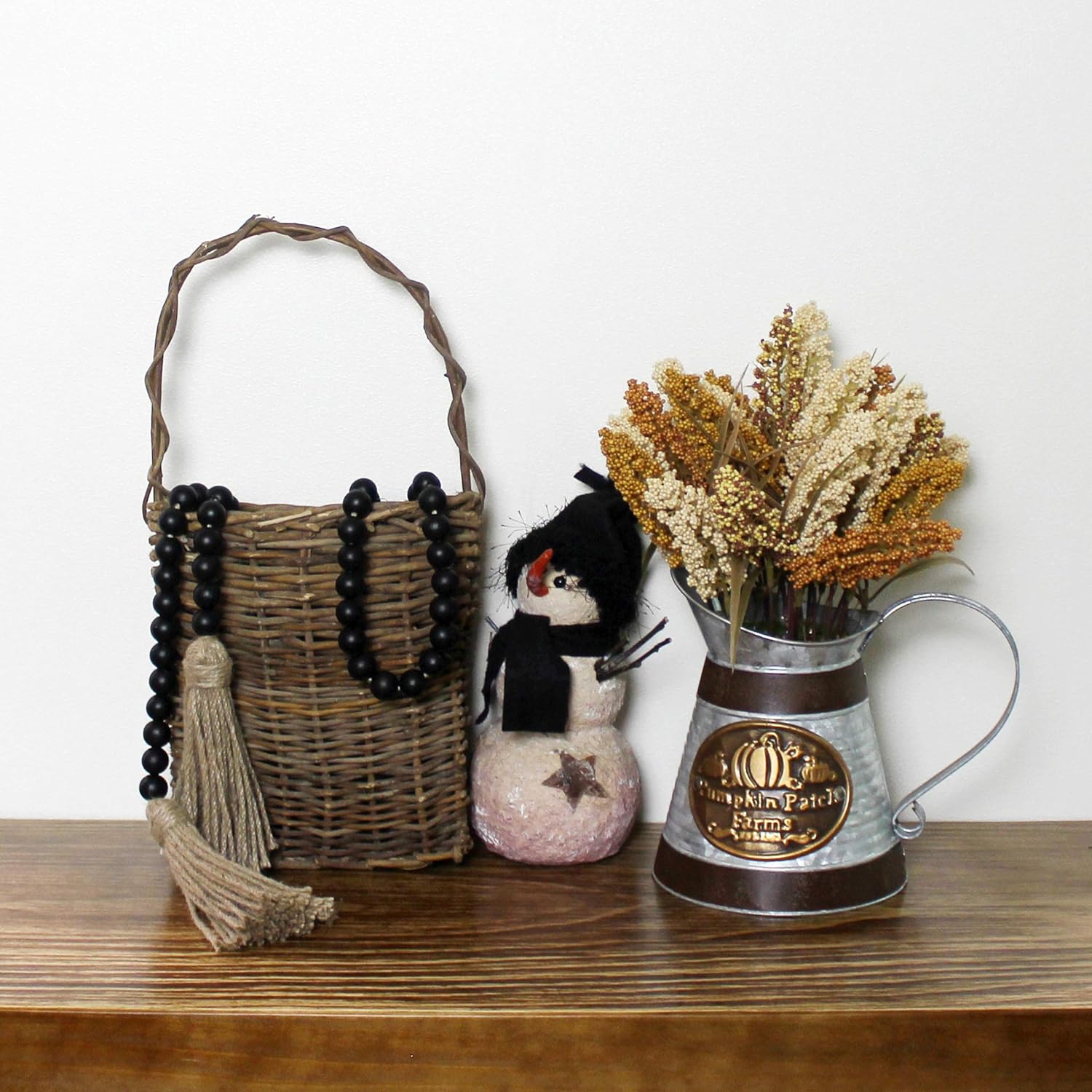CVHOMEDECO. Guirnalda de cuentas de madera con borlas de madera rústica para decoración de festivales en el hogar, color negro