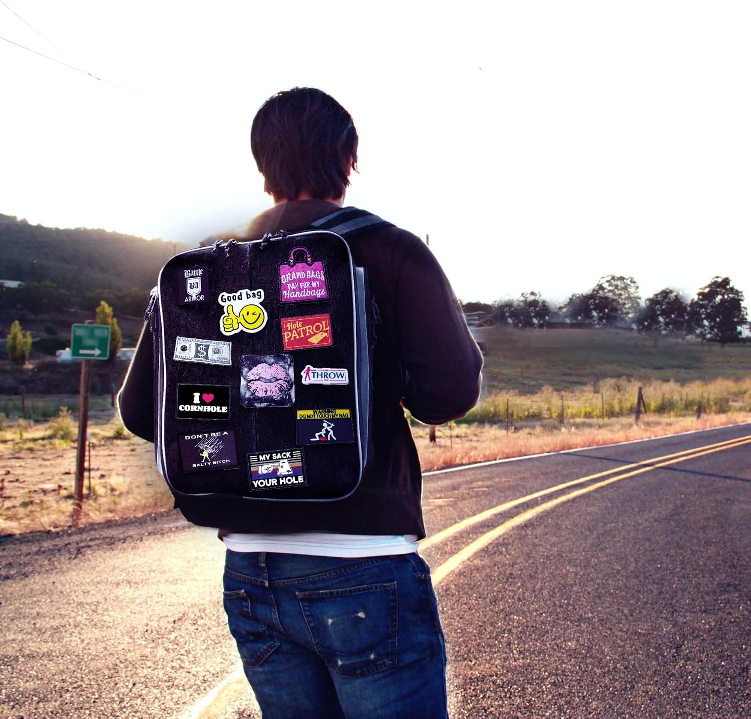 Battle Armor  Mochila de cornhole para bolsas  Capacidad para hasta 20 bolsas profesionales de tamaño reglamentario