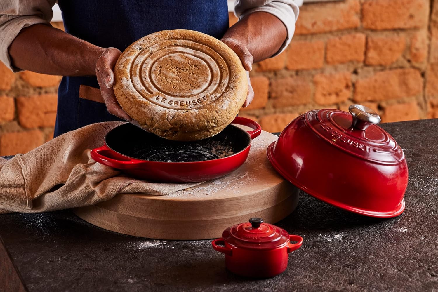 Le Creuset Horno de pan de hierro fundido esmaltado, ostras
