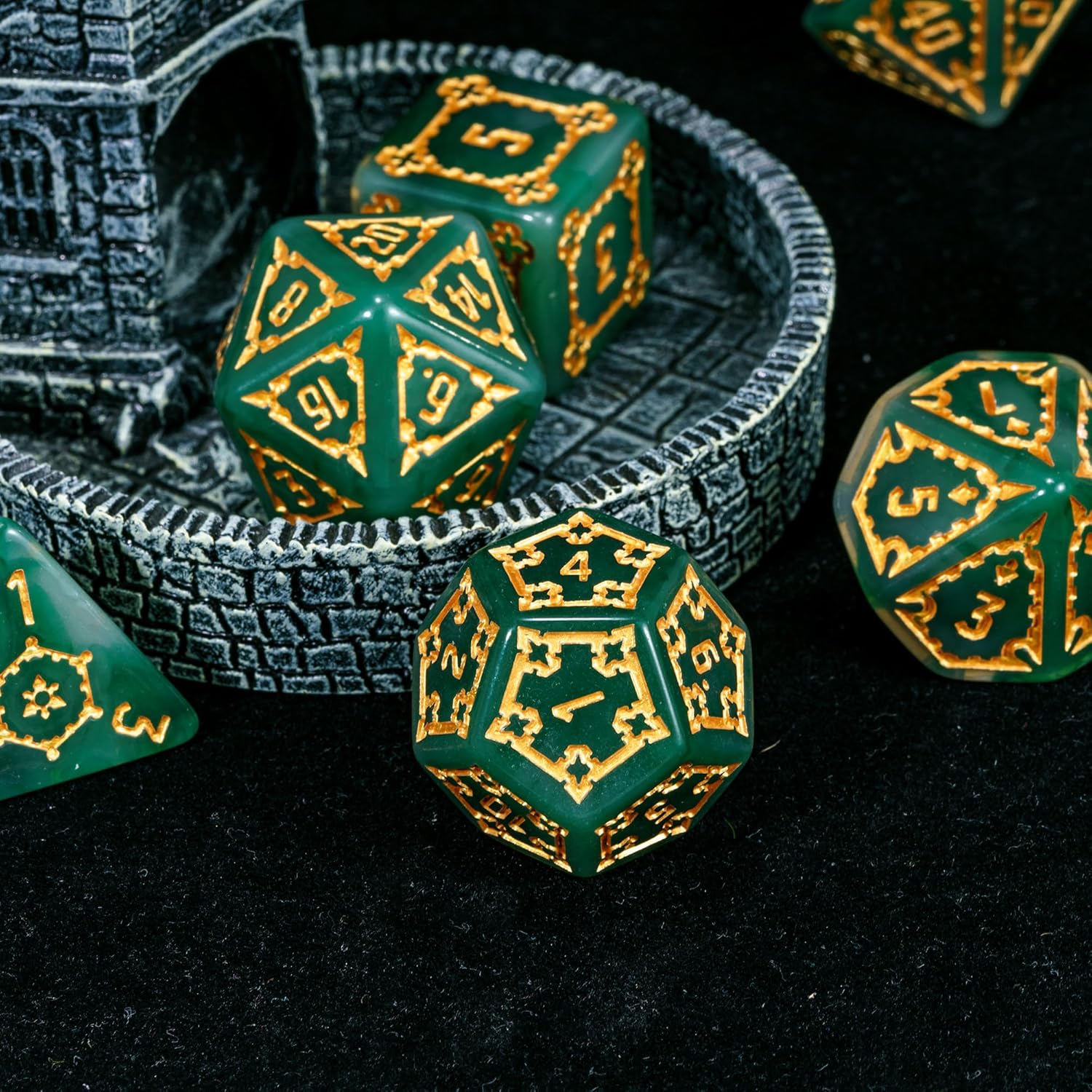cusdie 7 dados gigantes DND de 0.98 pulgadas con bolsa de dados de ojo de dragón, juego de dados poliédricos, dados D&D para Calabozos y Dragones