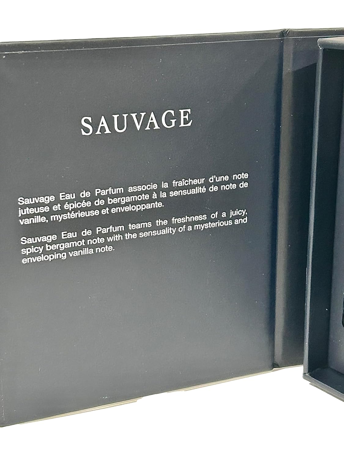 Dior SAUVAGE Perfume & Gel de Ducha Hombre Mini Set de Viaje (Perfume 0.3 fl oz  0.34 Fl Oz y Gel de Ducha 0.7 fl oz)