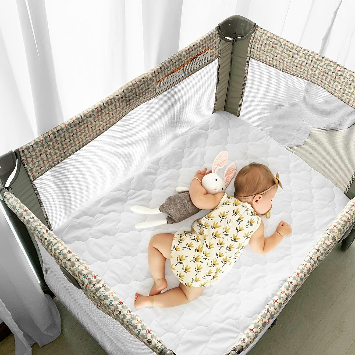 Paquete de 2 protectores de colchón impermeables de algodón de primera calidad, agradable a la piel, se adapta a Graco Pack n Play, mini cunas