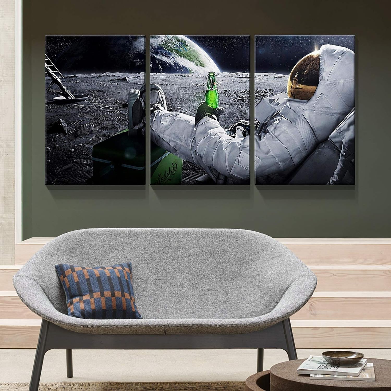 Denozer – Lienzo decorativo para pared de 3 piezas – Astronauta bebe cerveza en la luna, imágenes lunares abstractas, decoración del hogar,