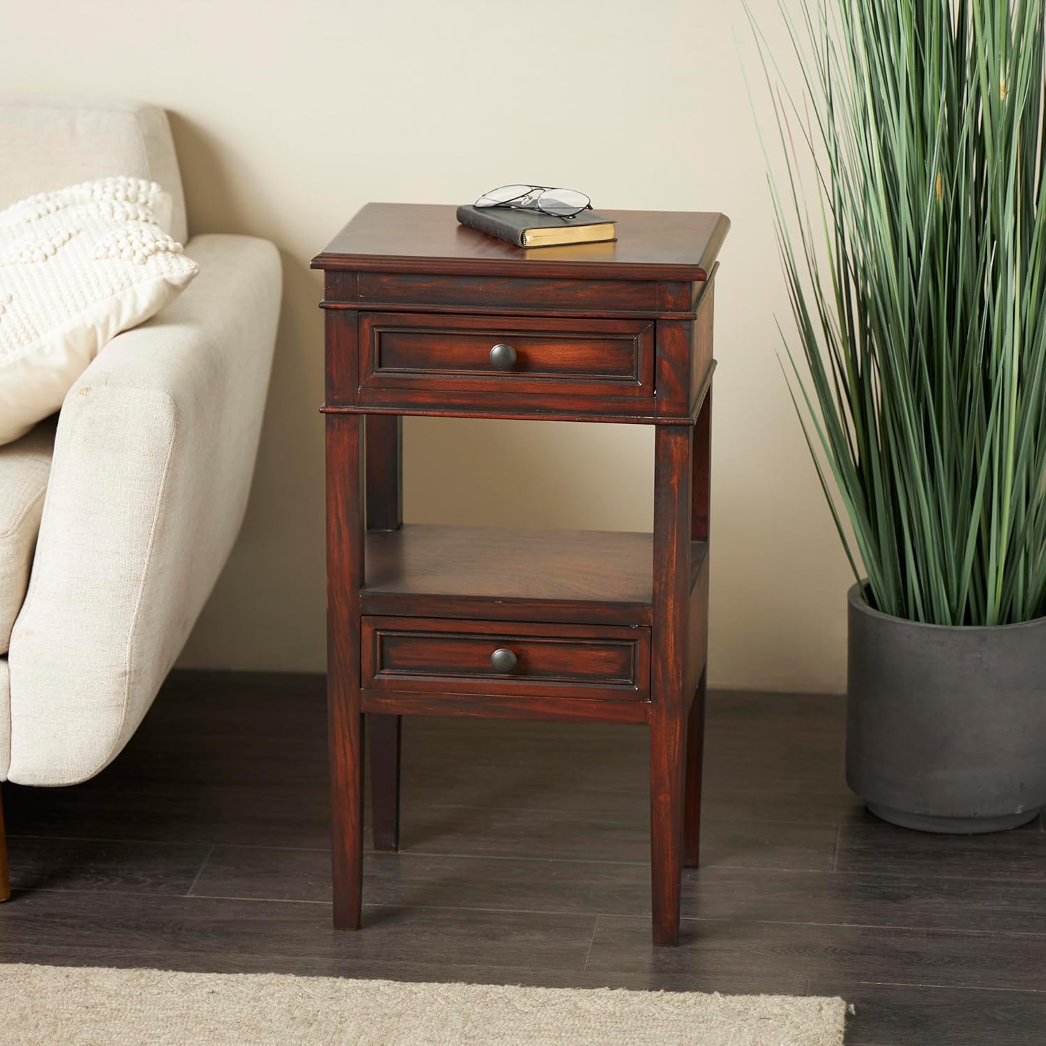 Deco 79 Acento tradicional de madera de pino, mesa auxiliar de 16 x 12 x 29 pulgadas, marrón