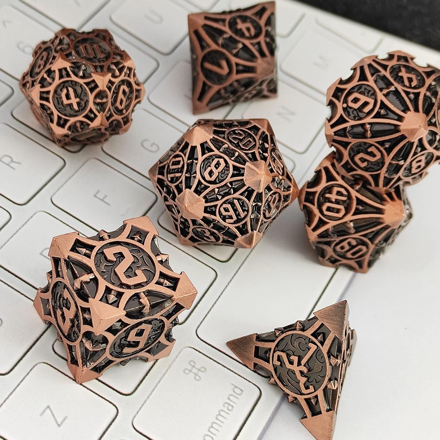 AJKDEUIH Juego de dados DND de metal D&D aplicables a Dungeons and Dragons Gift RPG MTG Pathfinder Warhammer D y D D20, juegos de mesa poliédricos,