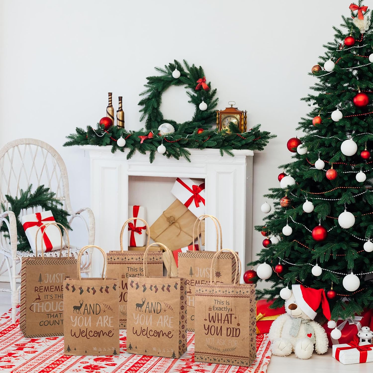 Tenceur 24 bolsas de regalo de Navidad con texto divertido a granel, bolsas de papel para fiestas de Navidad con asas, bolsa de regalo de papel