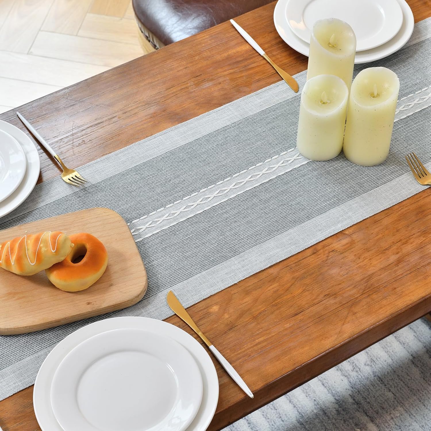 Wracra Camino de mesa bordado de lino de 108 pulgadas de largo con borlas a mano para decoración de fiestas de vacaciones, bodas y comedor (gris, 13