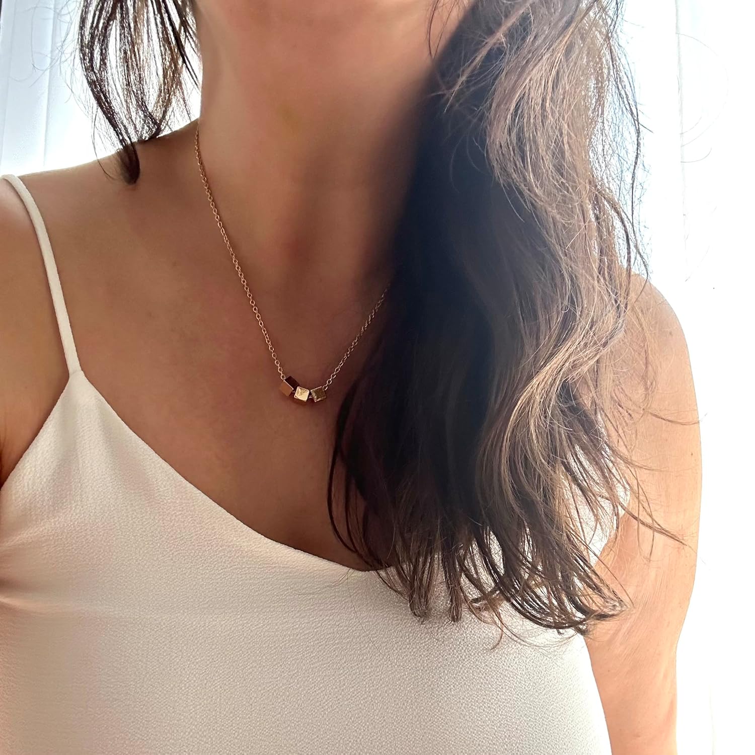 Dainty Stainless Steal 17″ necklace 3 tiny geometric cubes. Not fading hypoallergenic, comes in gold and silver. HANDMADE BALOOLA jewelry. Dainty
