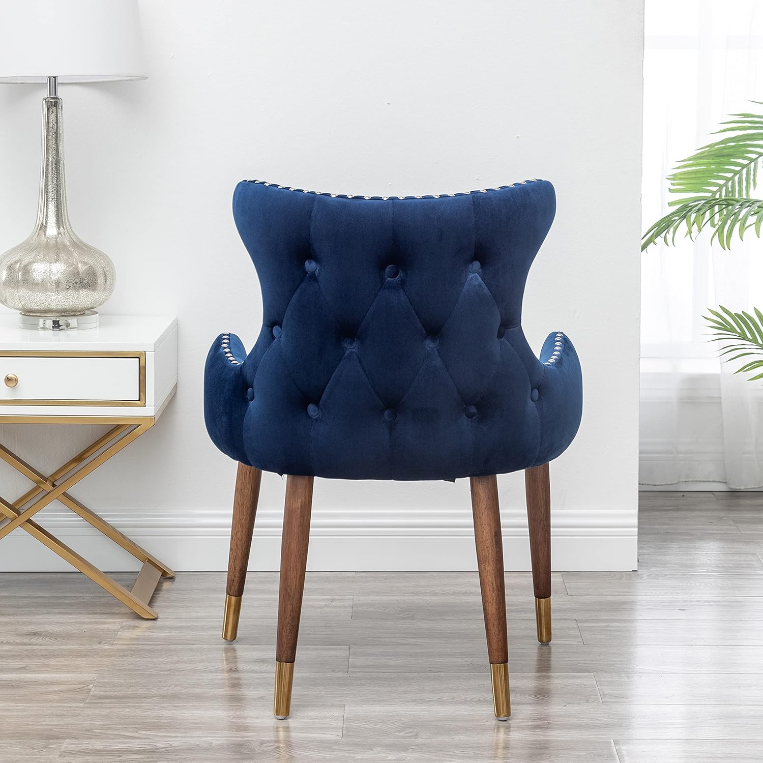Roundhill Furniture Lindale – Silla decorativa tapizada de terciopelo, con ribete de clavos, color azul
