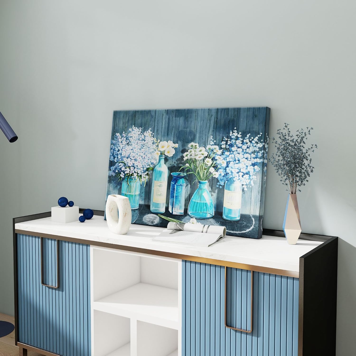 HKDGOKA Lienzo decorativo de pared para dormitorio, flor blanca en botella azul, cuadros para sala de estar, galería moderna, lienzo estirado de 16