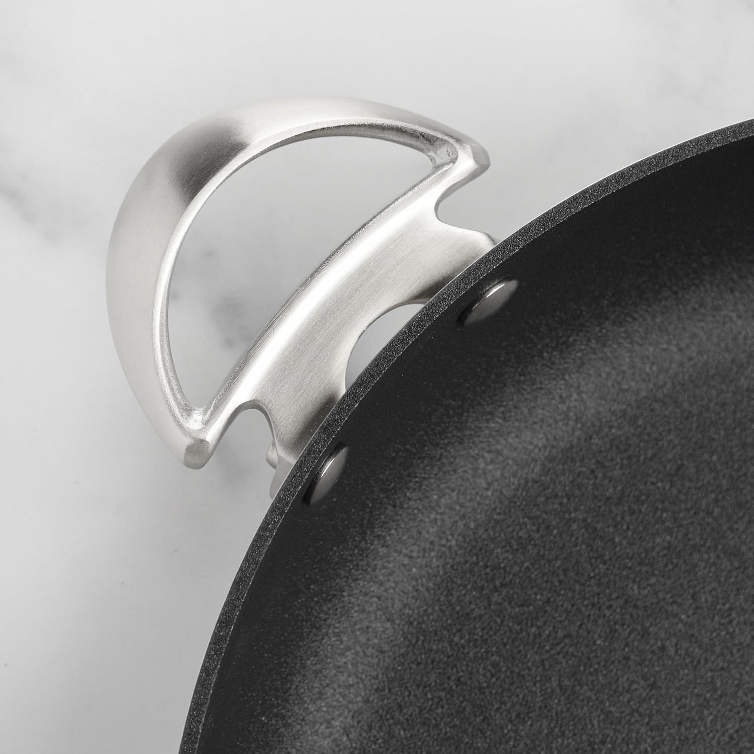 Scanpan CX+ 12.5″ Braiser  5.5 cuartos de galón  Stratanium Plus sartén antiadherente para chef  5 capas de acero inoxidable