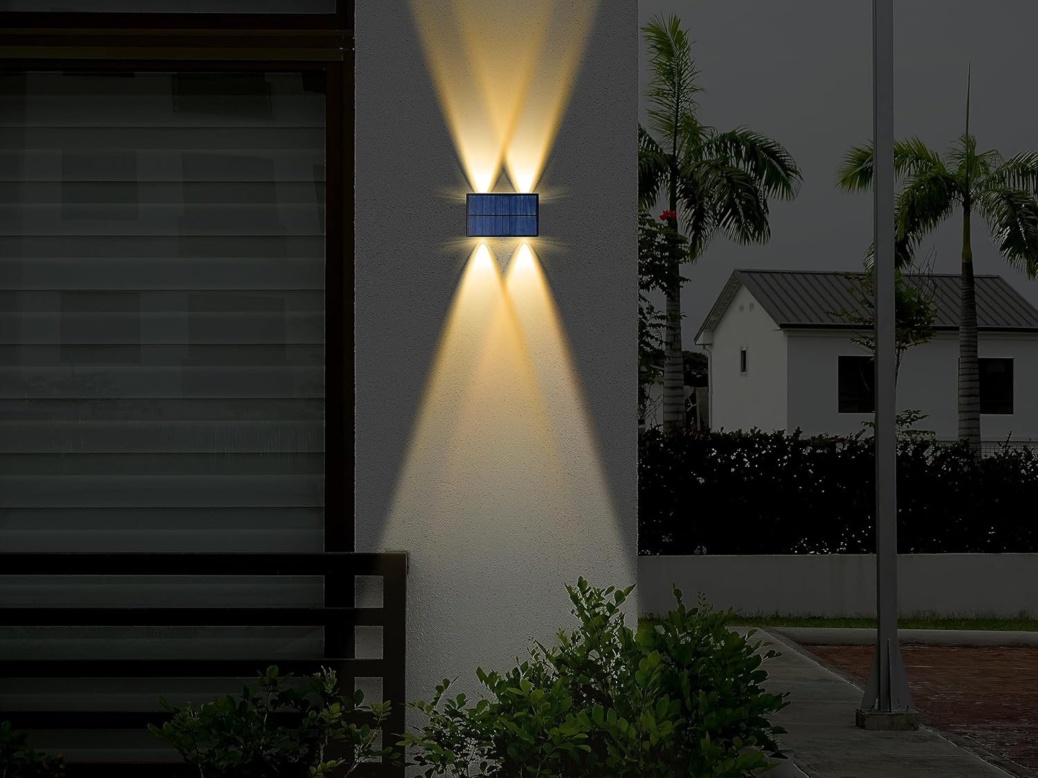 imasay Luces solares para iluminación exterior, arriba y abajo, luz solar para exteriores, dos modos de iluminación, encendidoapagado automático,